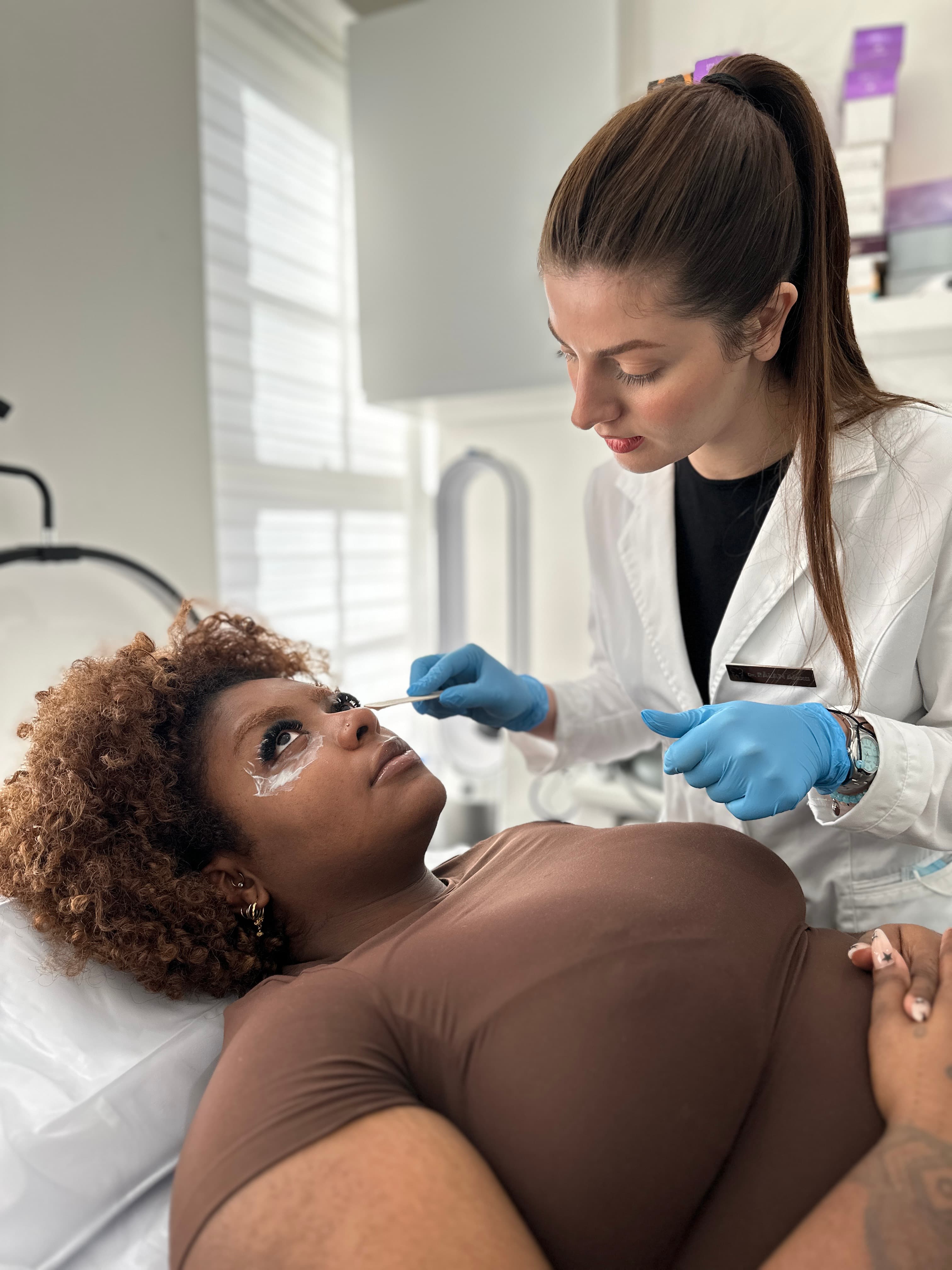 Skin Boosters for Dark Circles / Eye Bags at Dr Alexa, London